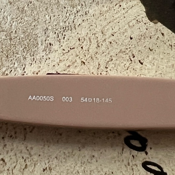 Alaïa women’s square beige sunglasses - Picture 8 of 8